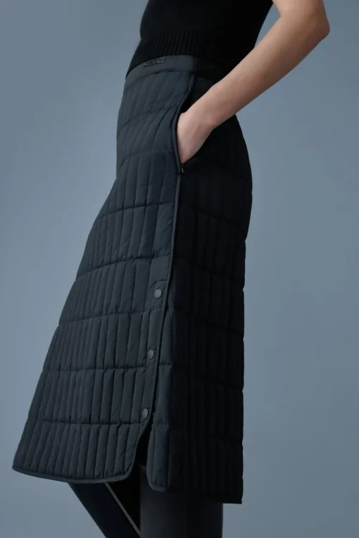 ANJA Vertical quilted down midi skirt