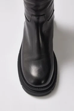 COMMANDER shearling-lined lug sole (R) Leather boot for women