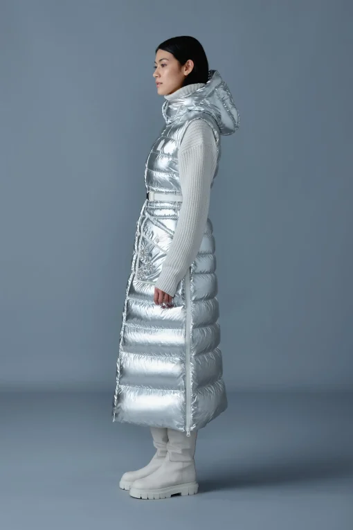 IVANKA-MSF Sleeveless metallic laminate snowflake coat