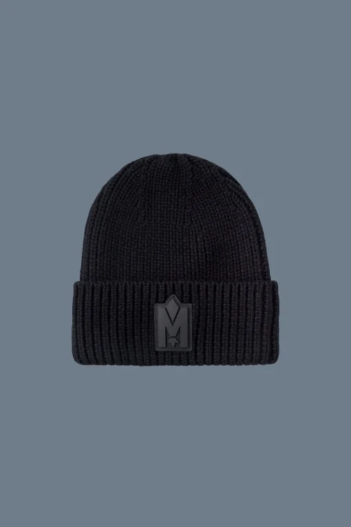 JUDE-WZ hand-knit toque with ribbed cuff