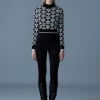 LAN-SF Snowflake Jacquard knit top