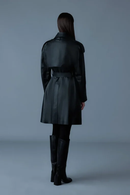 MEDORA Luster leather three-quarter coat
