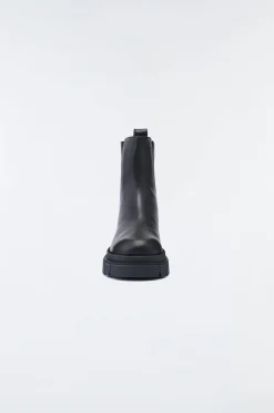 STORM shearling-lined (R) Leather Chelsea boot for women