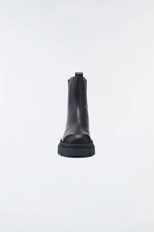 STORM shearling-lined (R) Leather Chelsea boot for women
