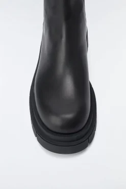 STORM unlined lug sole (R) Leather Chelsea boot for men