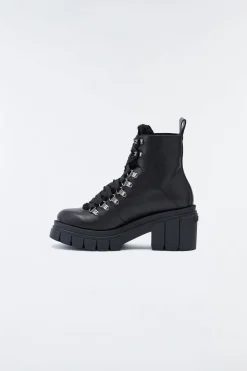 SUMMIT shearling-lined lamb leather ankle boot for women