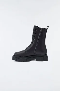 WARRIOR shearling-lined (R) Leather combat boot for men