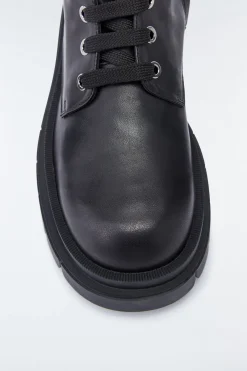 WARRIOR unlined lug sole (R) Leather combat boot for men
